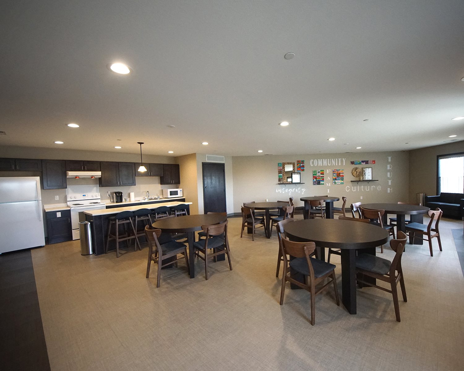 Photos and Video of Grand Terrace Apartments in Worthington, MN